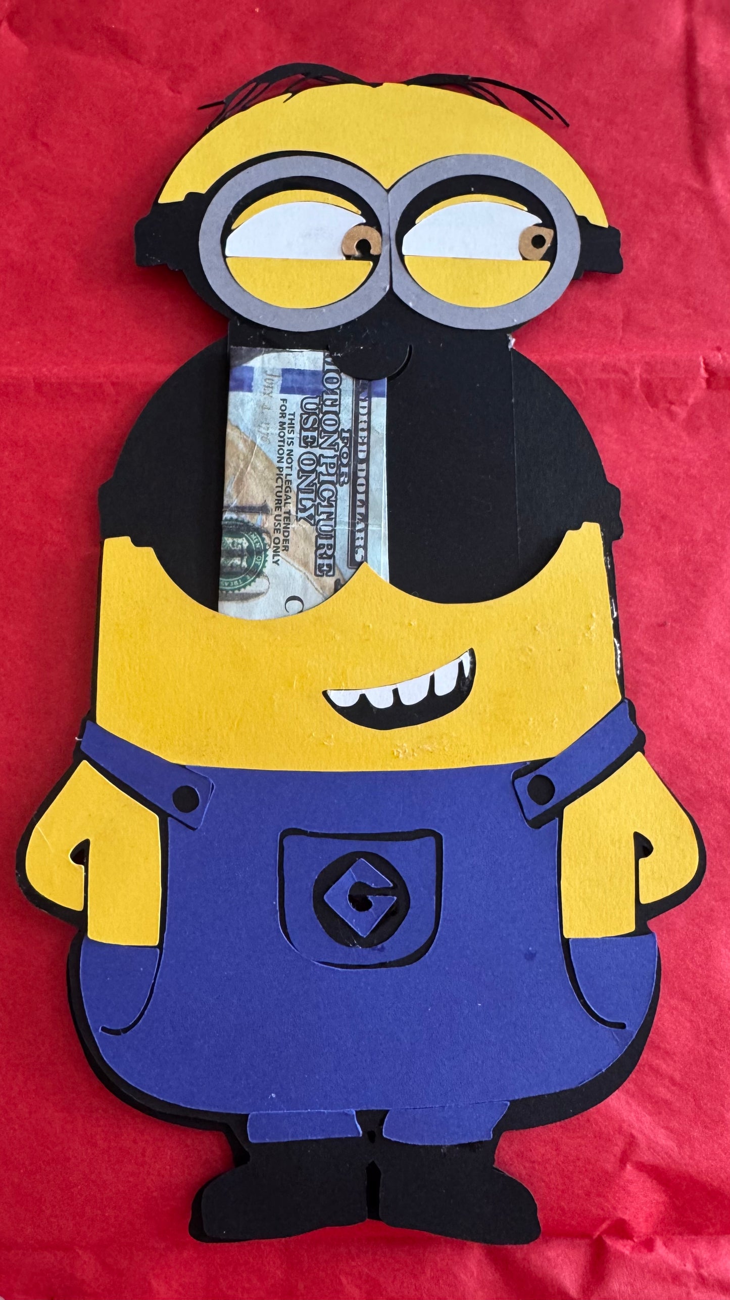 MINION GIFT/CASH HOLDER